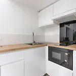 아파트 Atypique Au Coeur De Batignolles