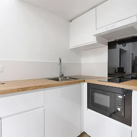 Appartement Charming Batignolles 6p